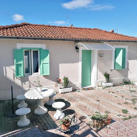 Coccinella House Villa Le Casette ภายนอก รูปภาพ